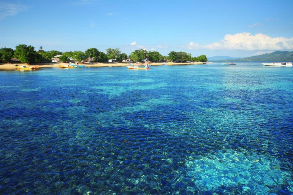 Bastianos Bunaken Dive Resort Buitenkant foto